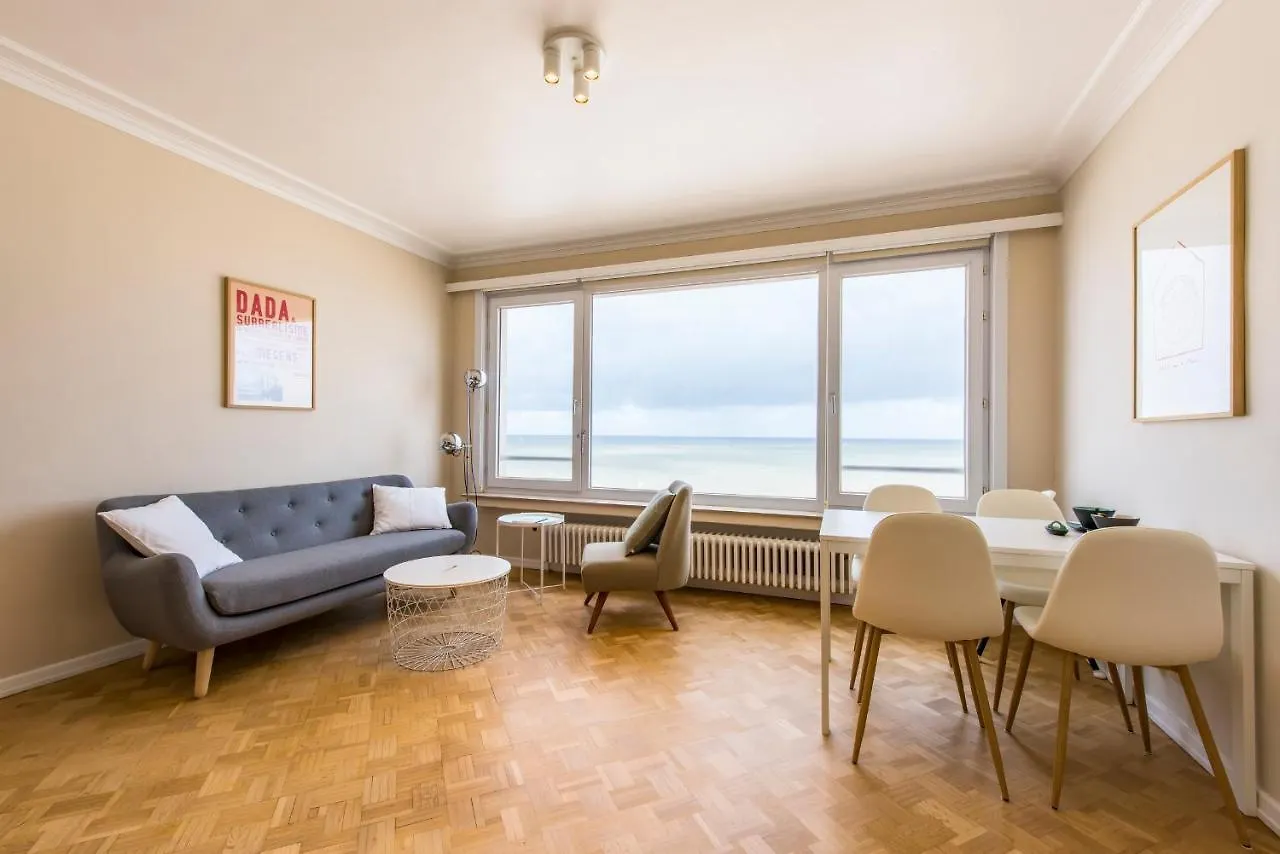 Seaview Apartment For 2 In Oostende